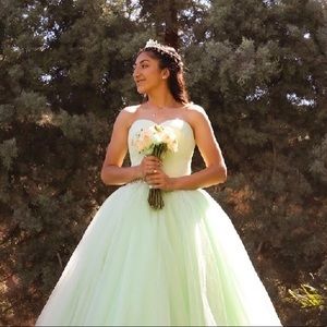 Meet your Posher, Marianna